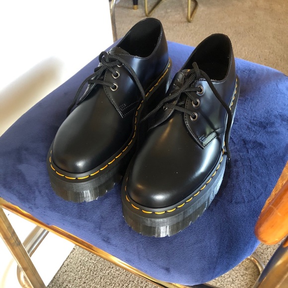 ✨SOLD✨ DR. MARTENS 1461 SMOOTH LEATHER PLATFORM - Picture 2 of 8